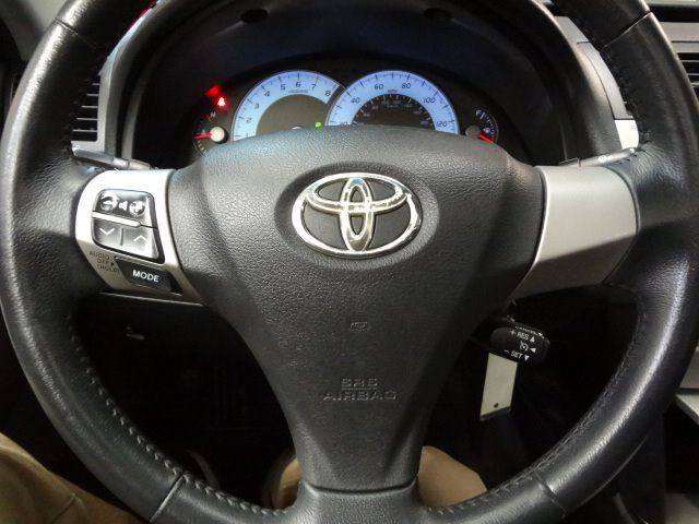 Toyota Camry 2011 photo 40